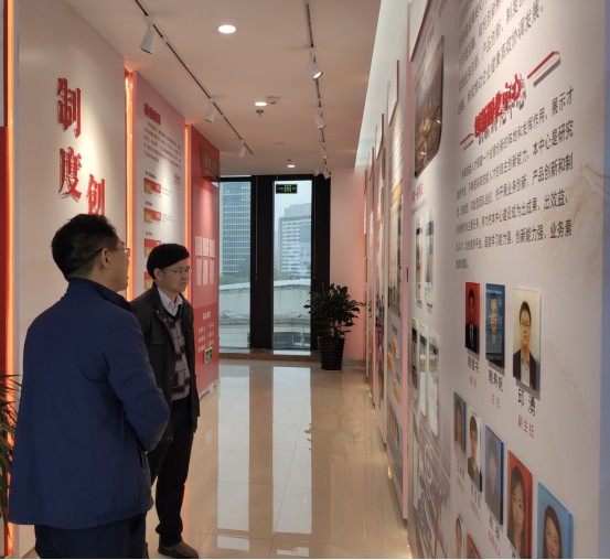 161542499911455920.jpg 1615424964(1).jpg