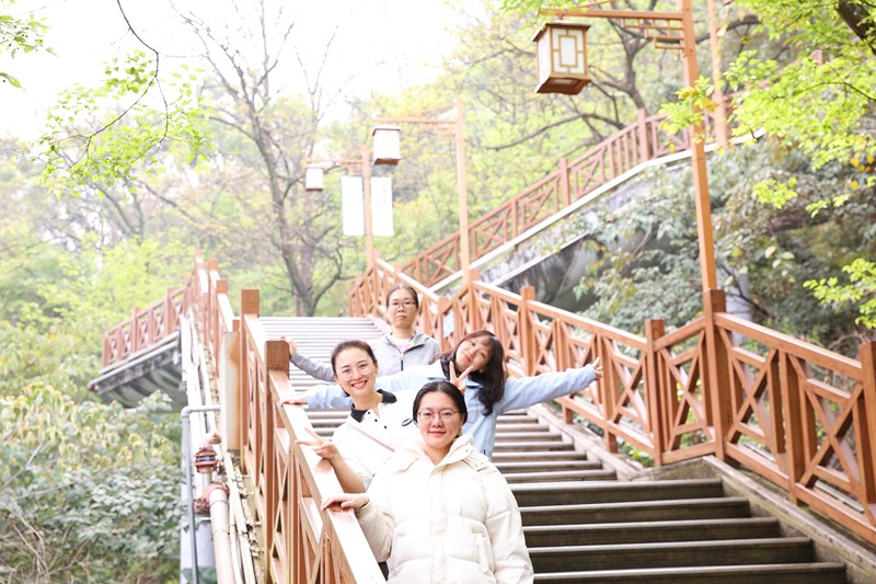 161542600829950120.jpg 4fc66b6743a184890106c6b2824f3a2_副本.jpg