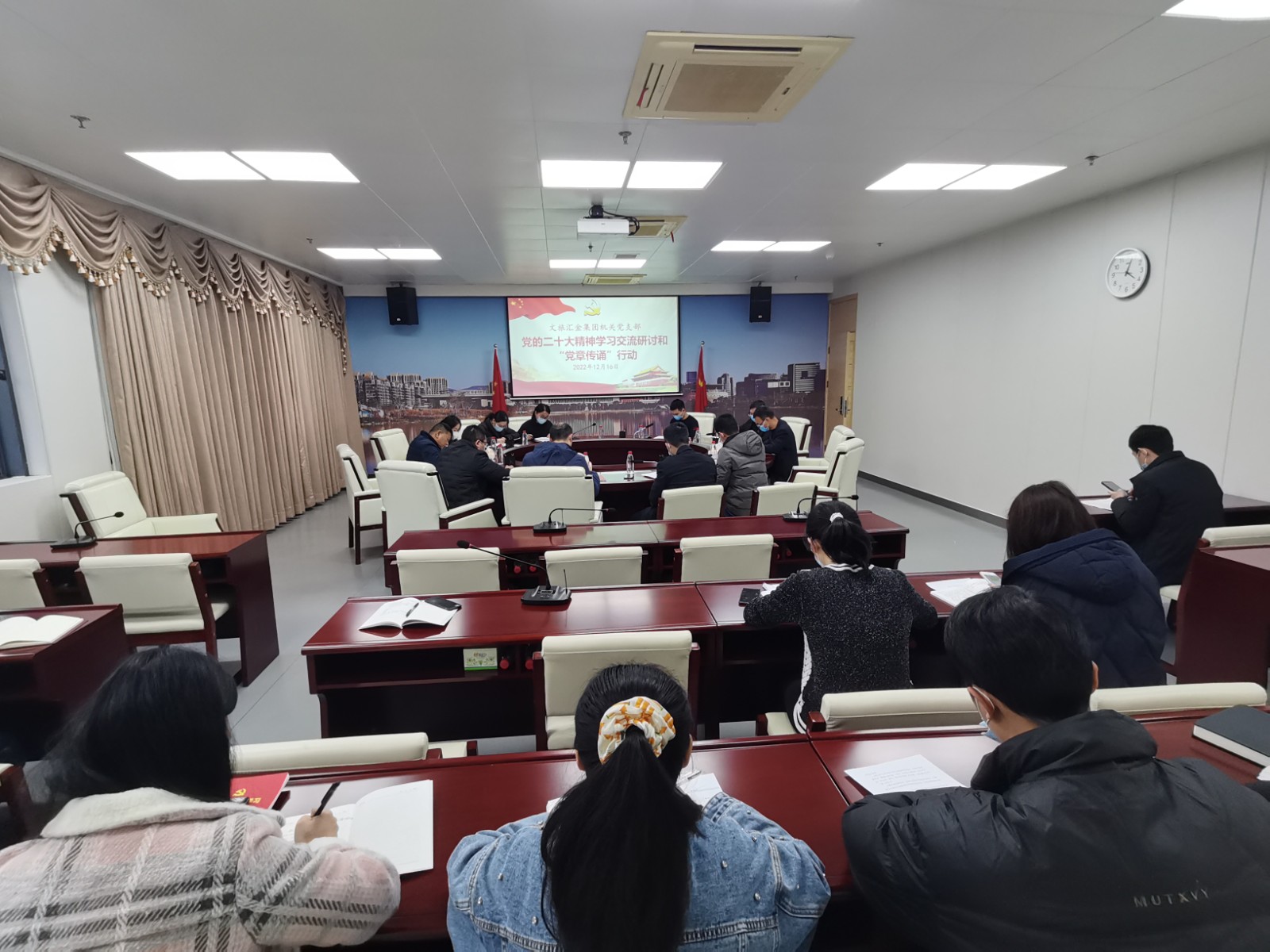 167118915729631684.jpg 8b5c8f33cb82d6cc1a8f196f7627dc5.jpg