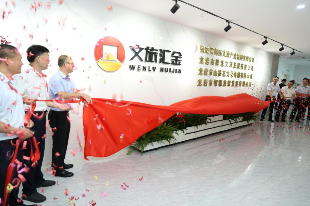 169053973220612223.png 640 (1).png