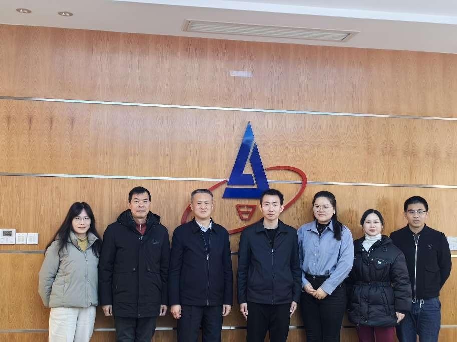 170347052050523614.jpg 640 (1).jpg